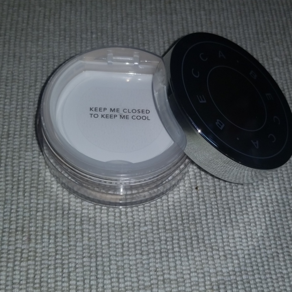 🖤Hydra-Mist Set & Refresh Powder🖤 - Picture 7 of 8